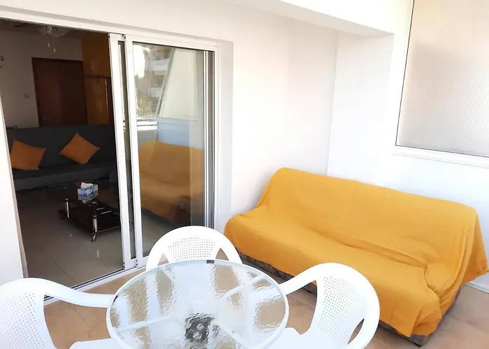 Апартаменти Large Apt 2 Bedrooms Sea View & 2 Balconies *