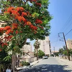 Large Apt 2 Bedrooms Sea View & 2 Balconies 라르나카