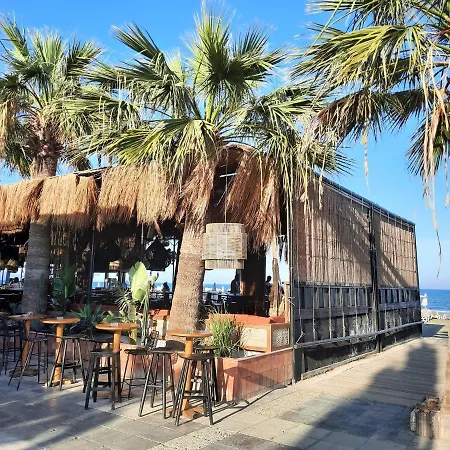 Large Apt 2 Bedrooms Sea View & 2 Balconies Appartement *